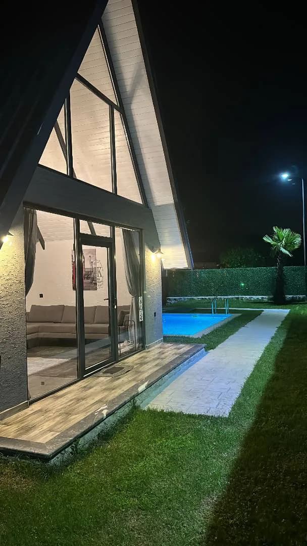 Sapanca Hacımercan'da Tesis İçerisinde, Özel Havuzlu, Kiralık Bungalov görsel 1