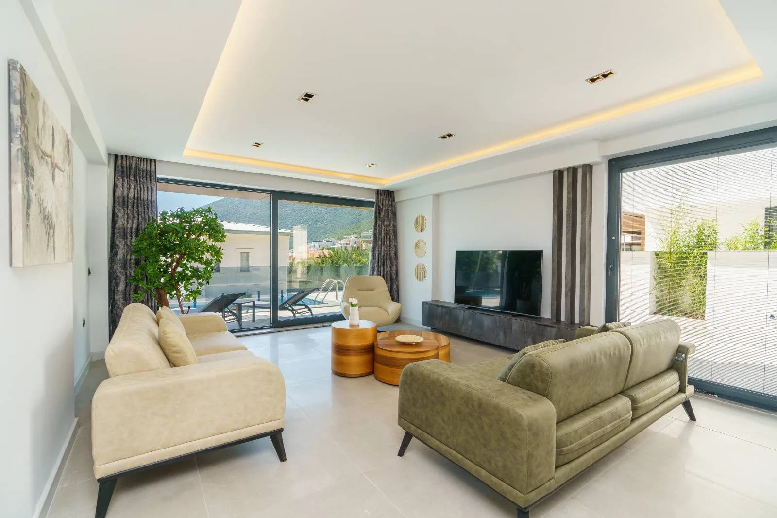 Kaş Kalamar Bölgesinde Deniz Manzaralı, Özel Havuzlu, Lüks Villa görsel 3