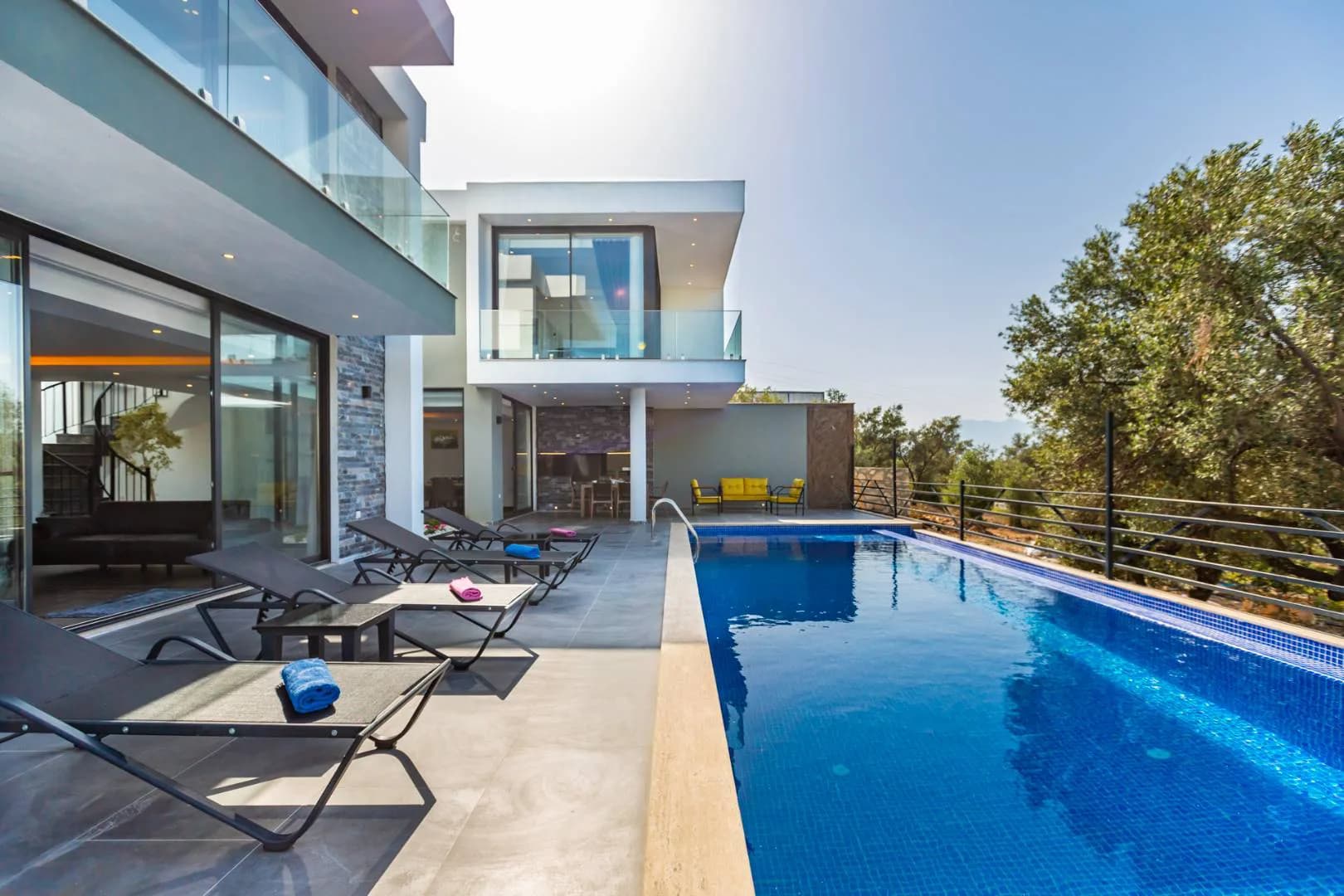 Kalkan Patara'da Huzur Dolu Doğada, Özel Havuzlu, Modern Villa görsel 2