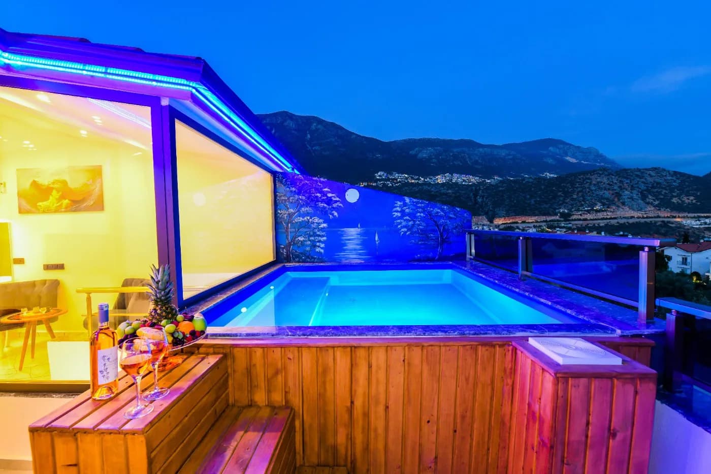 Kaş Kalkan'da Merkezi Konumda, Enfes Deniz Manzaralı, Lüks Tatil Evi görsel 2