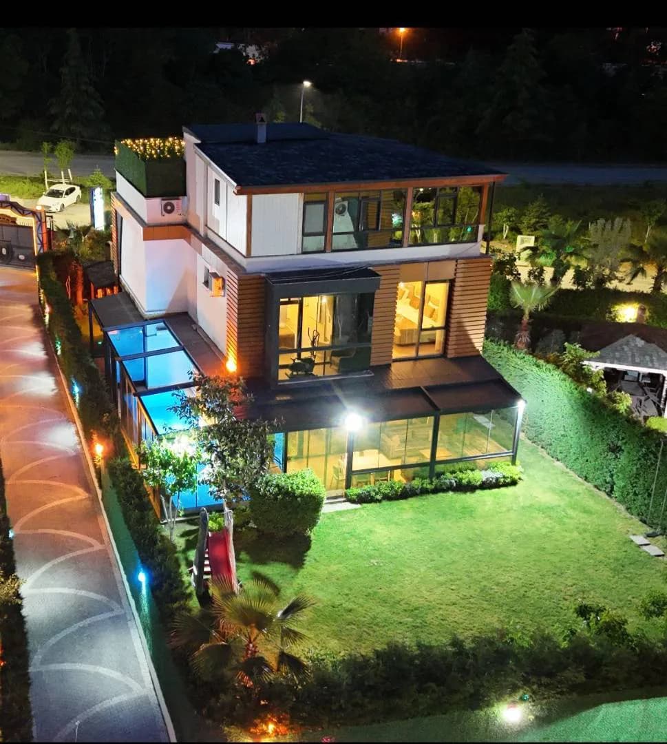 Sakarya Sapanca'da Doğa Manzaralı, Kapalı Isıtmalı Havuzlu, Kiralık Villa görsel 1