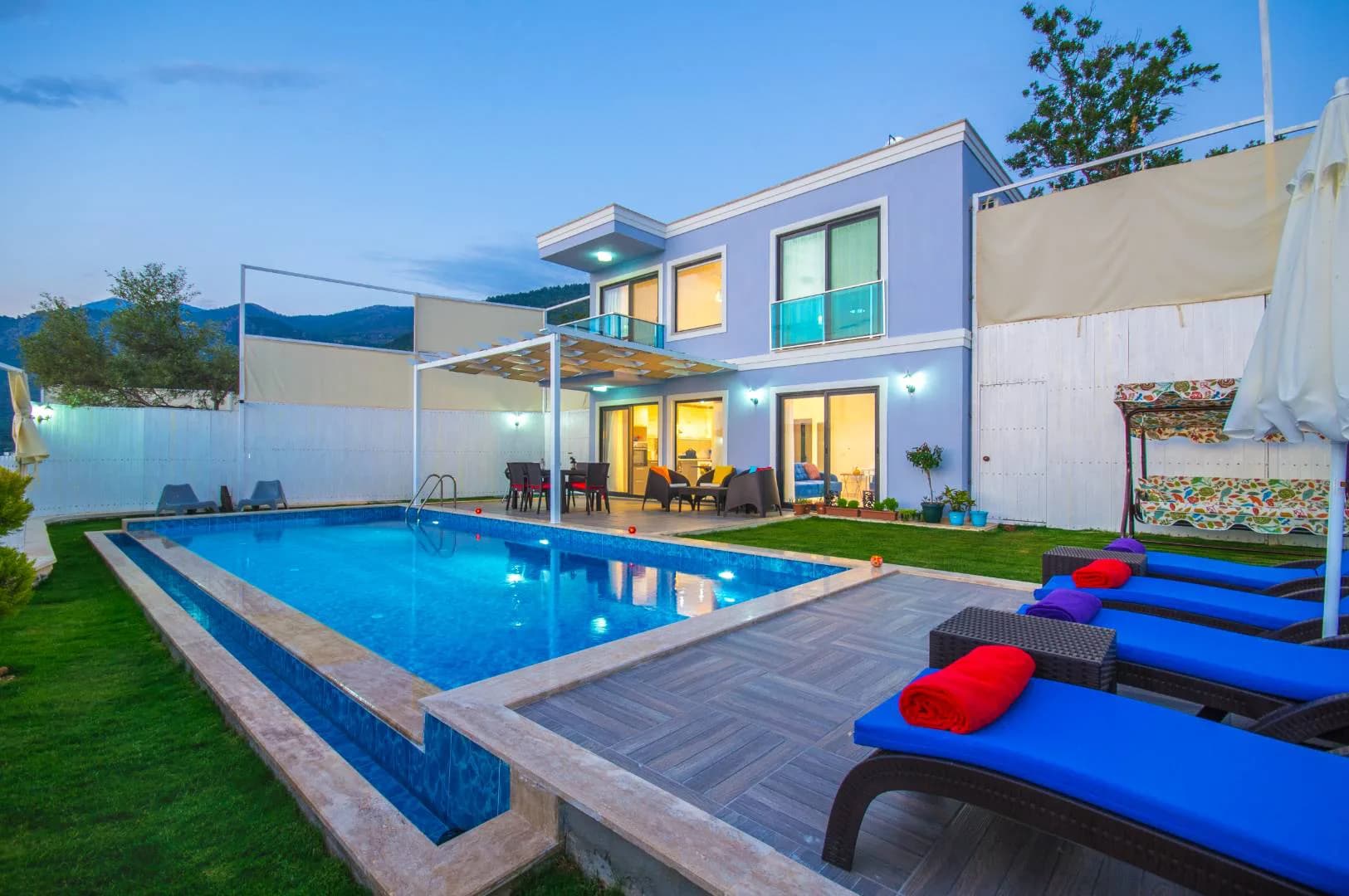 Kaş Üzümlü'de Nezih Konumda, Özel Havuzlu, Kiralık Villa görsel 2