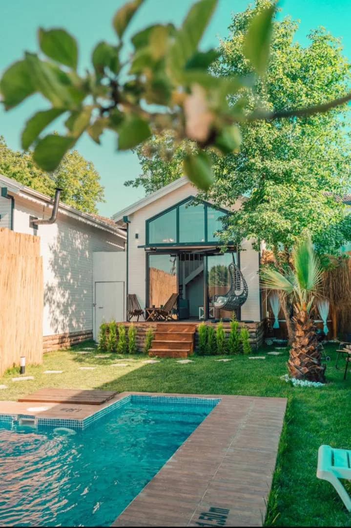 Sapanca Kırkpınar'da Doğa İle İç İçe, Özel Havuzlu, Kiralık Bungalov görsel 1