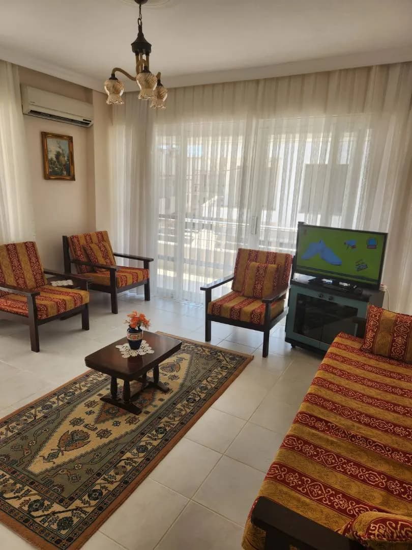 Aydın Didim'de Denize Sıfır Konumda, Modern Tasarımlı, Kiralık Ev görsel 2