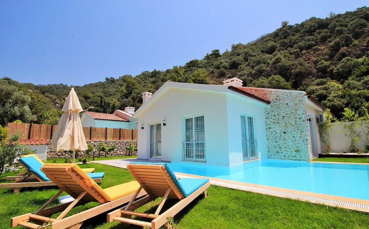 Fethiye Ölüdeniz'de Muhteşem Doğada, Özel Havuzlu, Balayı Villası görsel 1