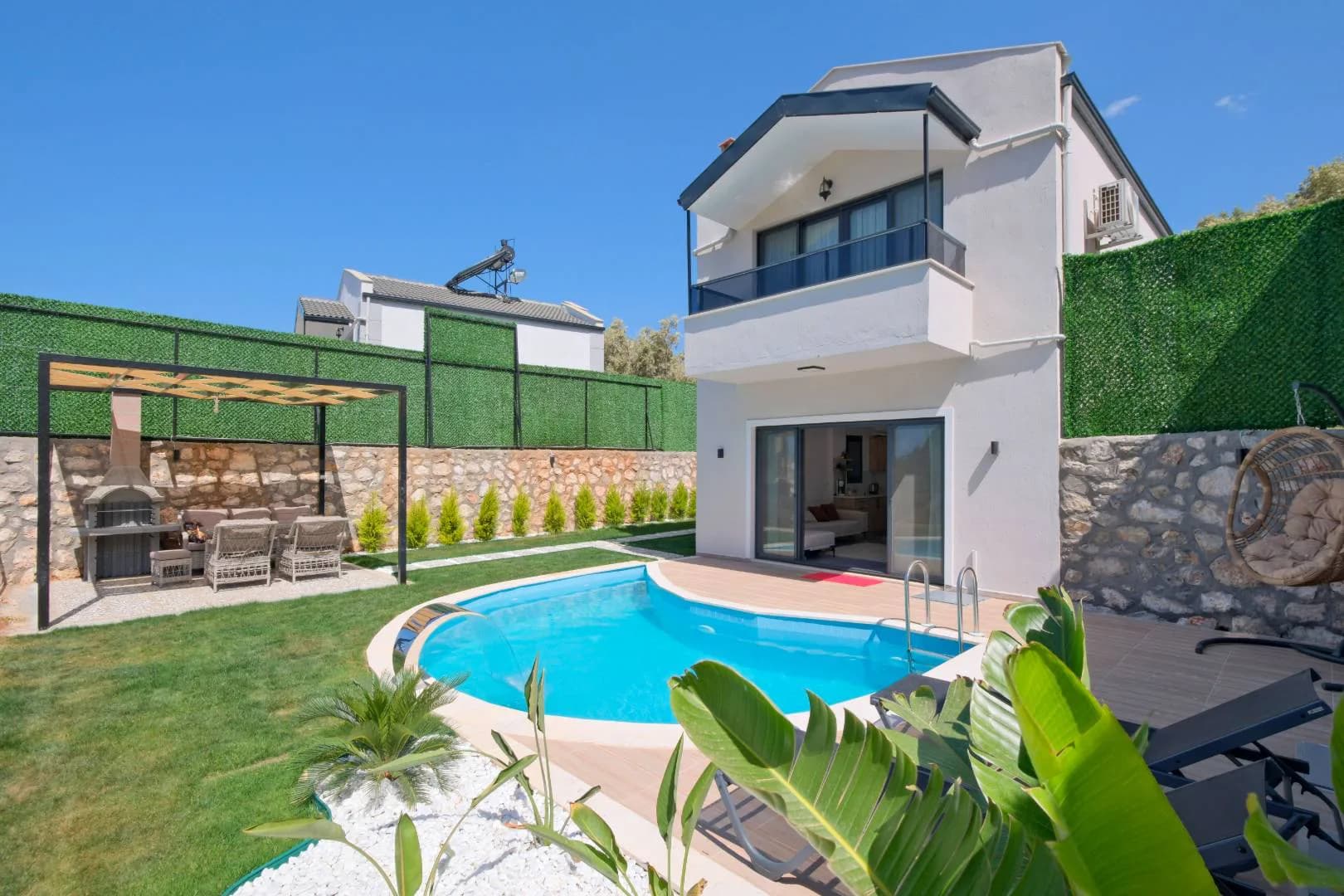 Fethiye Karaağaç'ta Doğanın Kalbinde, Özel Havuzlu, Modern Villa görsel 1