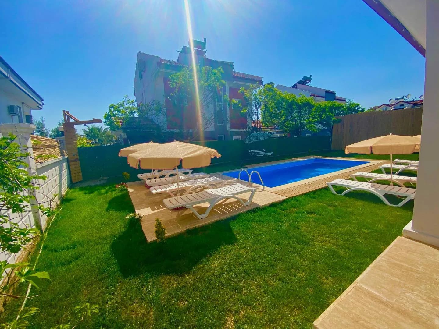 Fethiye Çiftlik'te Elverişli Konumda, Özel Havuzlu, Geniş Villa görsel 3