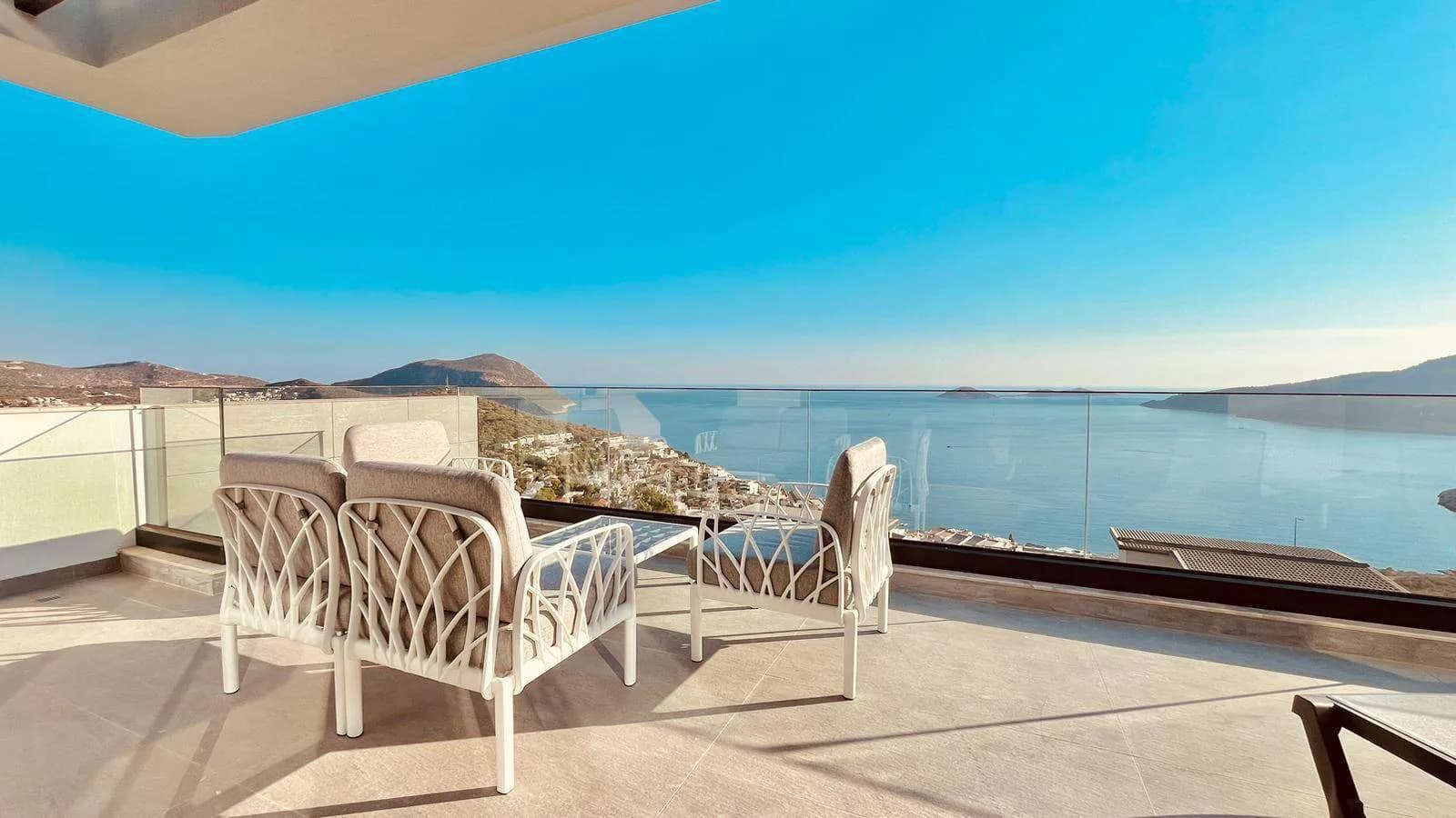 Kaş Kalkan'da Göz Alıcı Deniz Manzaralı, Sonsuzluk Havuzlu, Kiralık Villa görsel 3