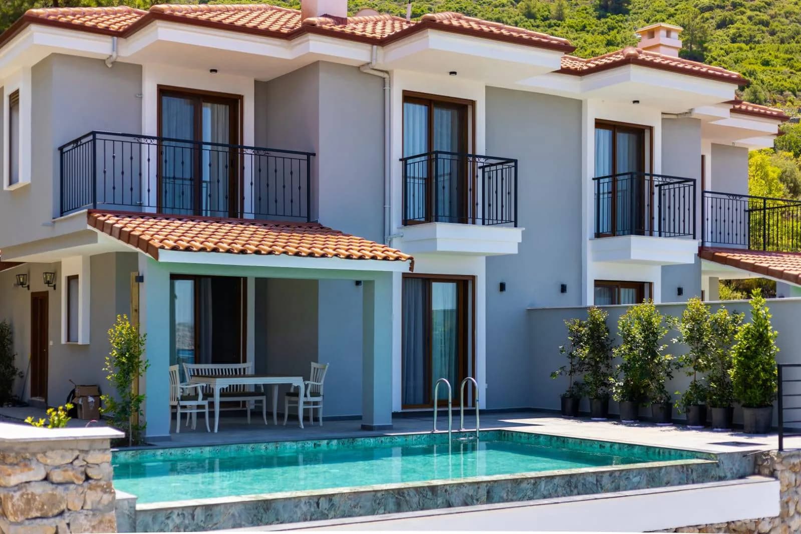 Marmaris'te Deniz Manzarasına Sahip, Sonsuzluk Havuzlu, Kiralık Villa görsel 2