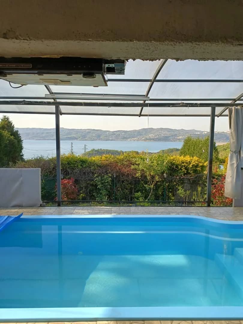 Sapanca'da Ailelere Uygun, Isıtmalı Özel Havuzlu, Konforlu Villa görsel 1