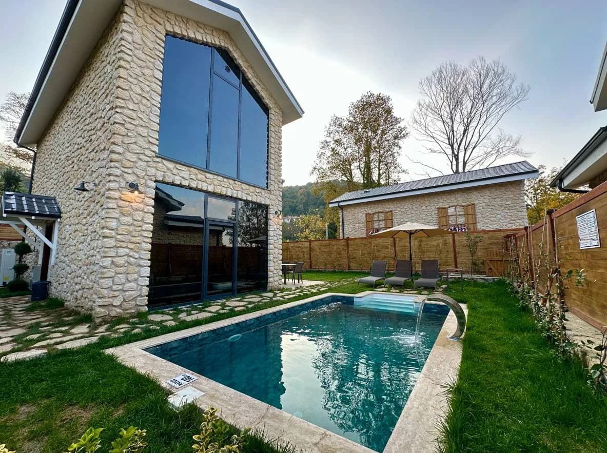 Sapanca Yanık'ta Yeşillikler İçerisinde, Özel Havuzlu, Modern Villa görsel 3