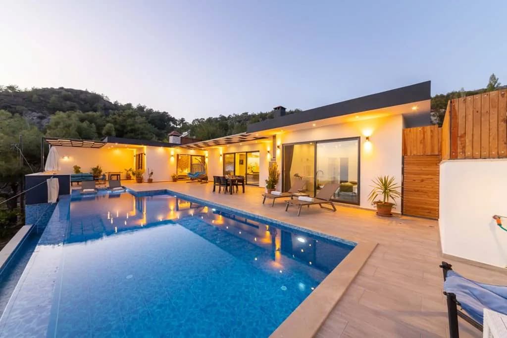 Kaş İslamlar'da Deniz Manzaralı, Özel Havuzlu, Kiralık Balayı Villası görsel 1