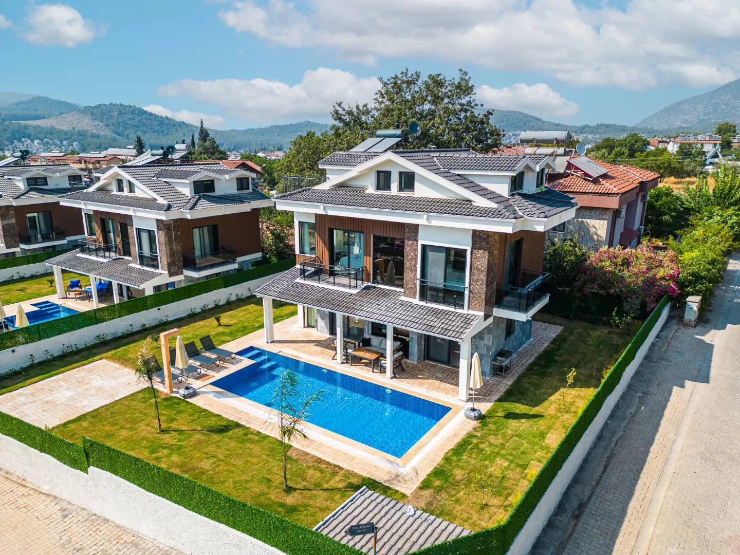 Fethiye Ölüdeniz'de Muhteşem Konumda, Özel Havuzlu, Modern Villa görsel 3