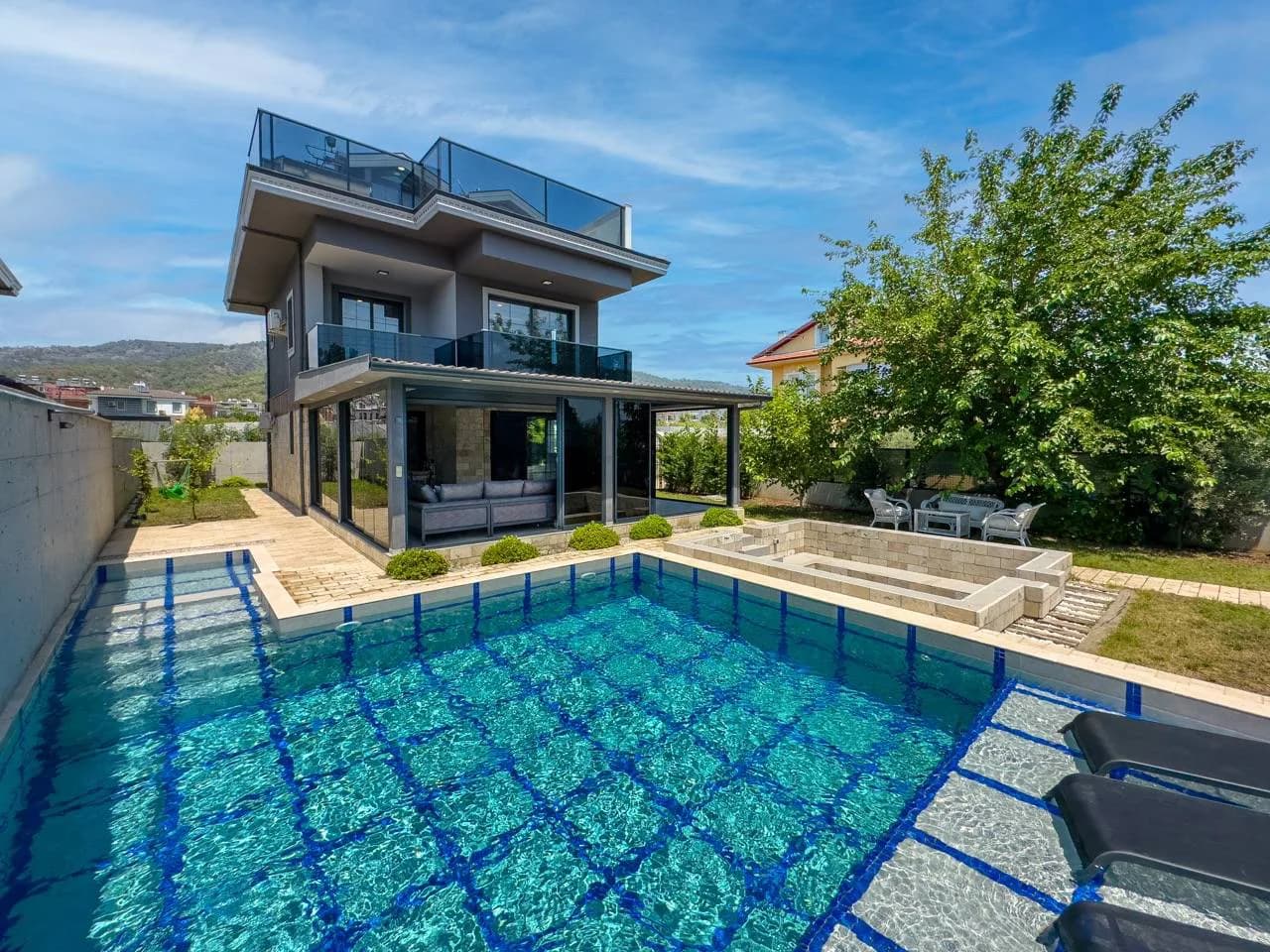 Fethiye Çiftlik'te Ferah Tasarımlı, Özel Havuzlu, Kiralık Villa görsel 1
