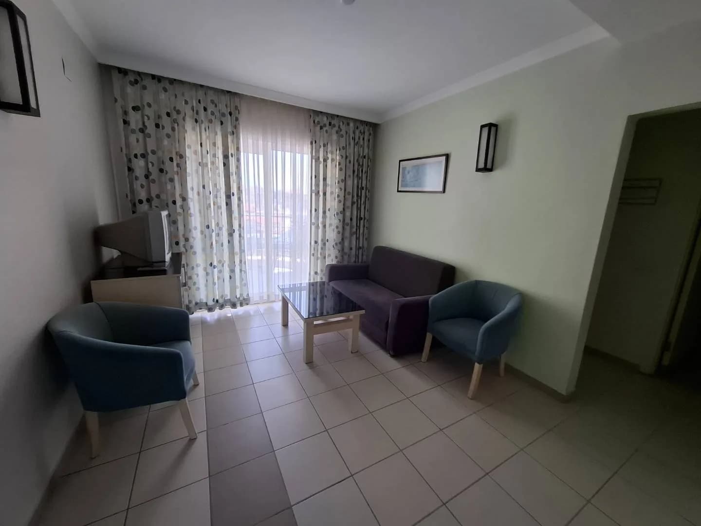 Alanya Güllerpınarı'nda Aquaparklı, Ortak Havuzlu, Konforlu Suit görsel 2