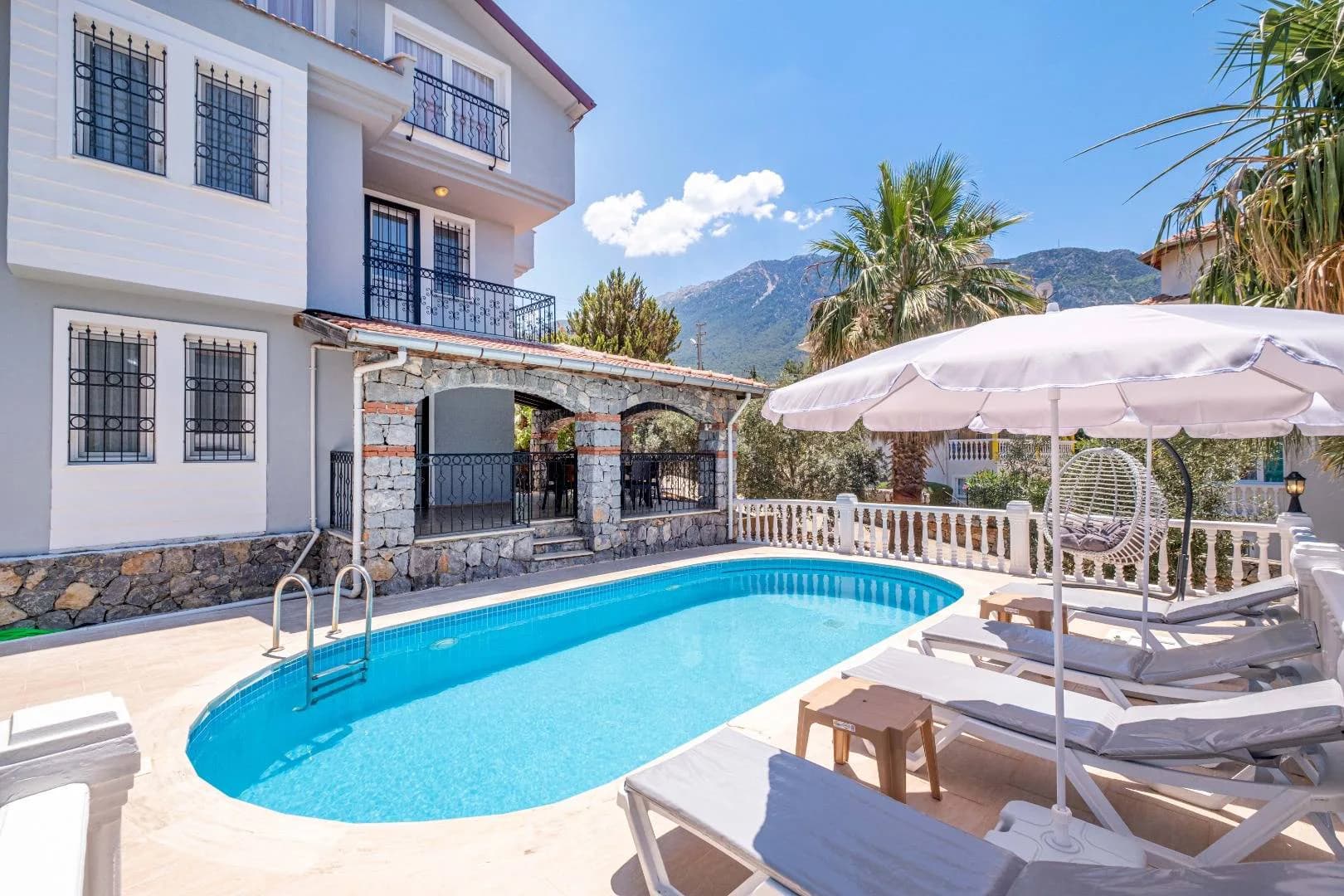 Fethiye Ölüdeniz’de Doğanın Tam Ortasında, Özel Havuzlu, Lüks Villa görsel 2